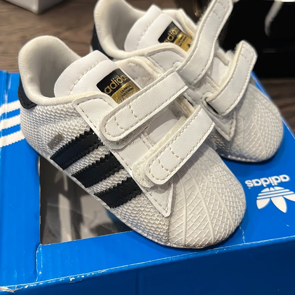 Like new great condition soft bottoms